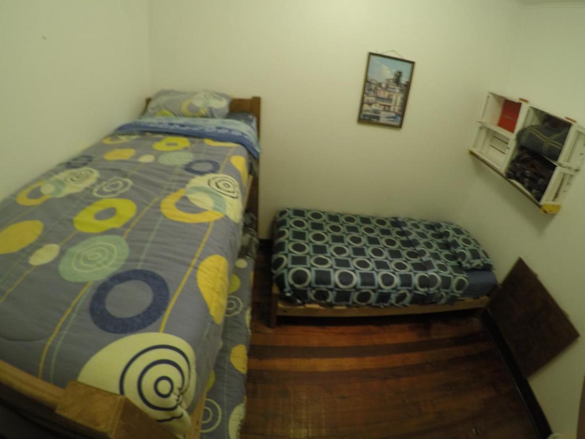 Lemuria Hostel فالبارايسو المظهر الخارجي الصورة