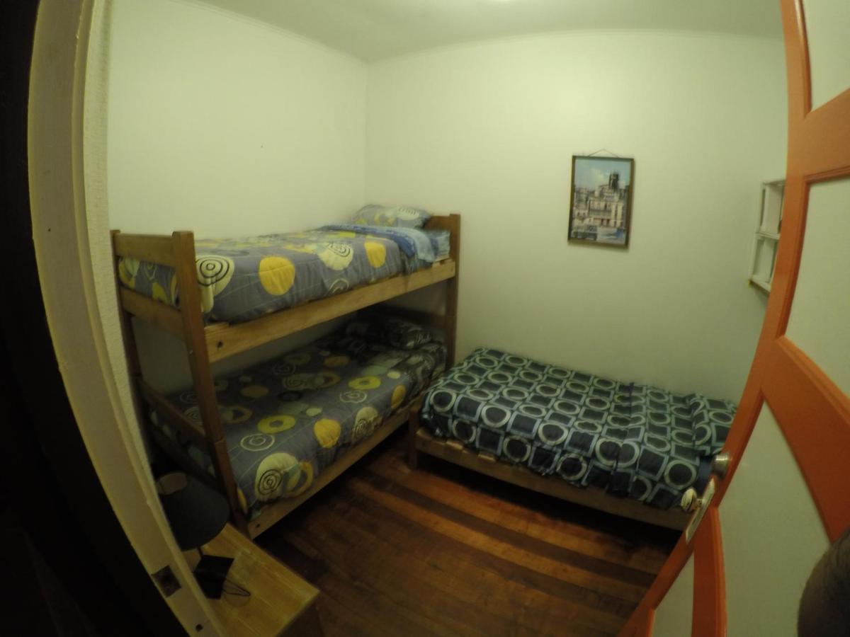 Lemuria Hostel فالبارايسو المظهر الخارجي الصورة