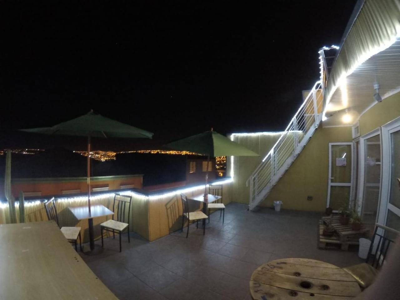 Lemuria Hostel فالبارايسو المظهر الخارجي الصورة