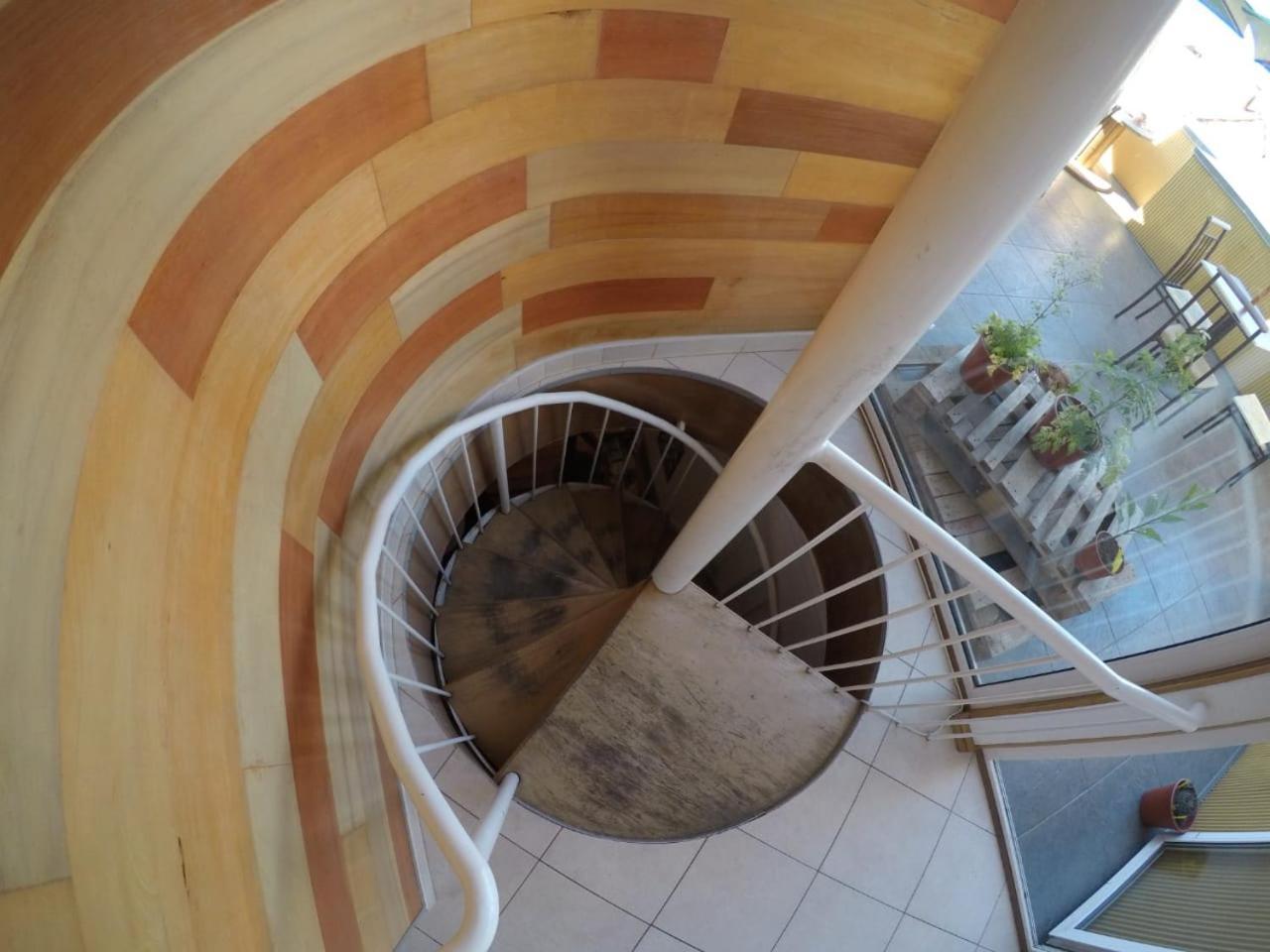 Lemuria Hostel فالبارايسو المظهر الخارجي الصورة